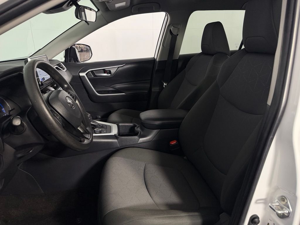 Used 2025 Ice Toyota XLE image 20