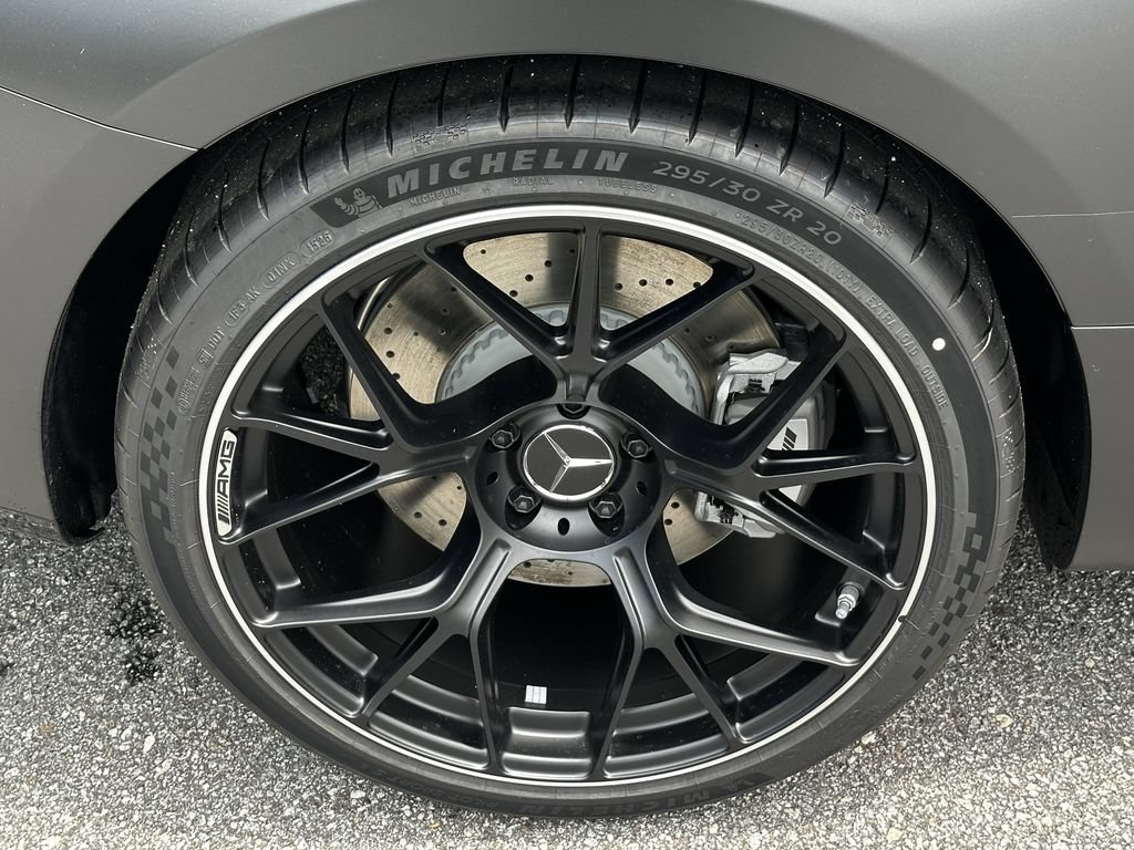 New 2026 MANUFAKTUR exclusive graphite grey magno Mercedes-Benz AMG® CLE 53 image 52