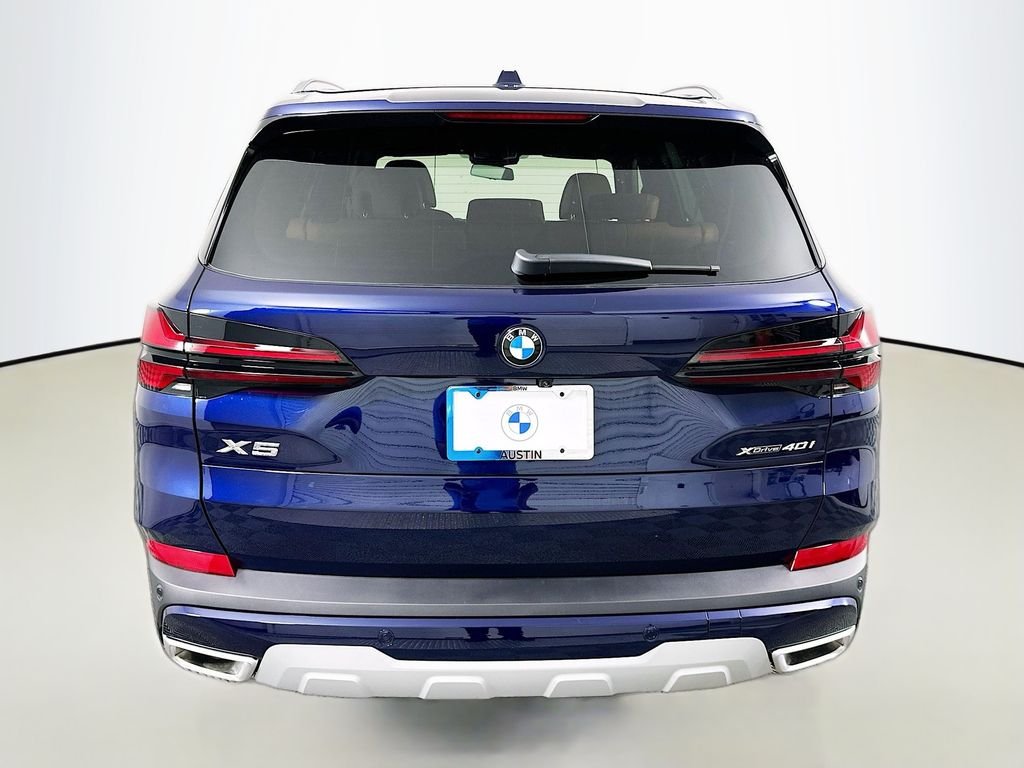 New 2026 Tanzanite Blue II Metallic BMW xDrive40i image 6
