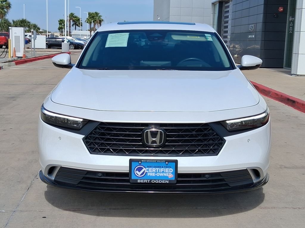Certified Used 2025 White Honda Touring image 2