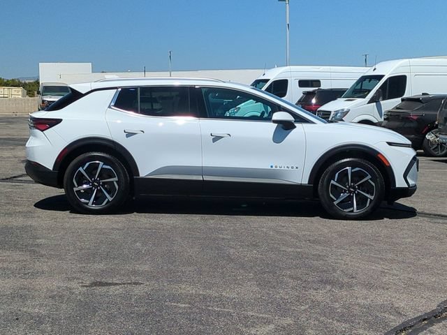 2026 Chevrolet Equinox EV 2LT - Photo 9