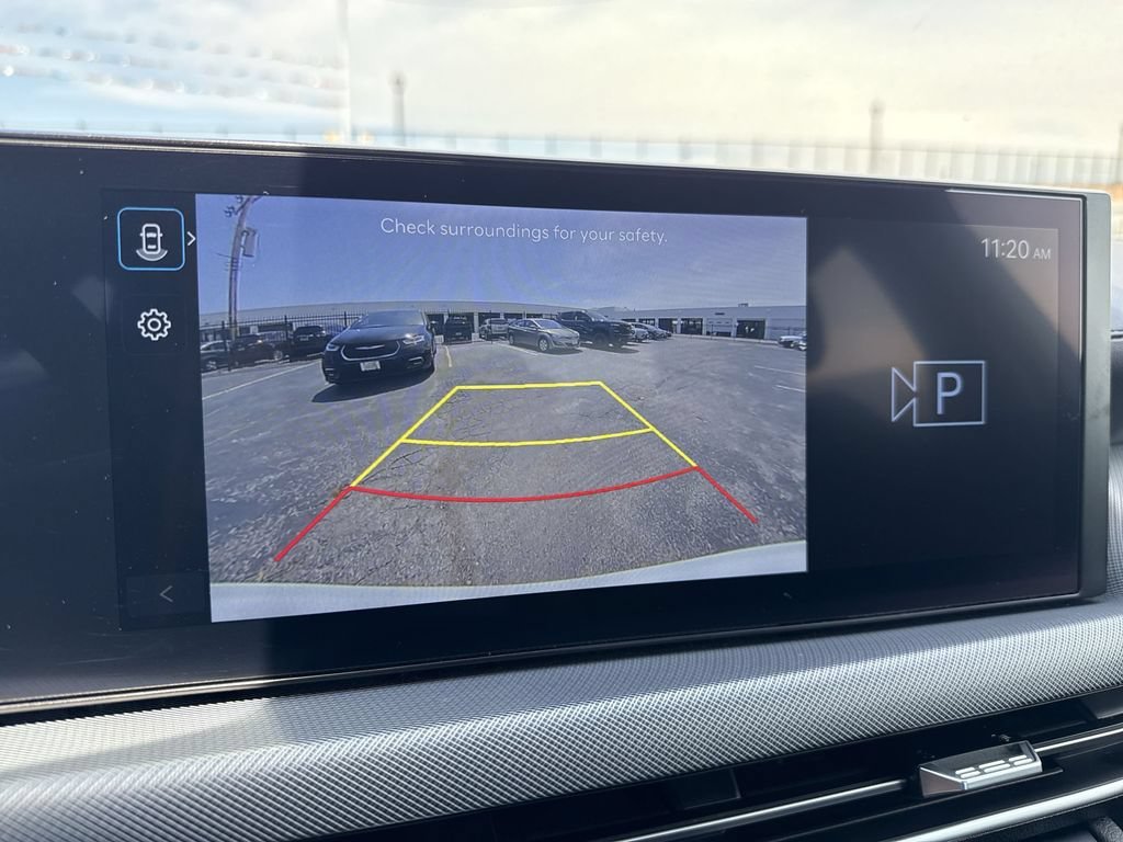 Used 2025 White Hyundai SEL image 22