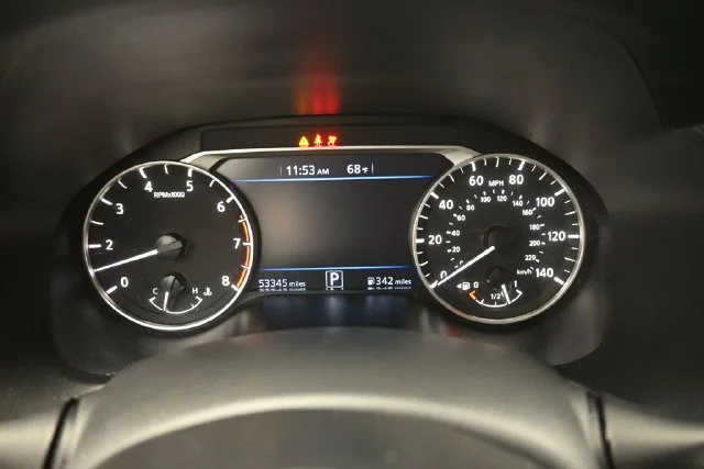 Used 2025 Black Nissan 2.5 SV image 17
