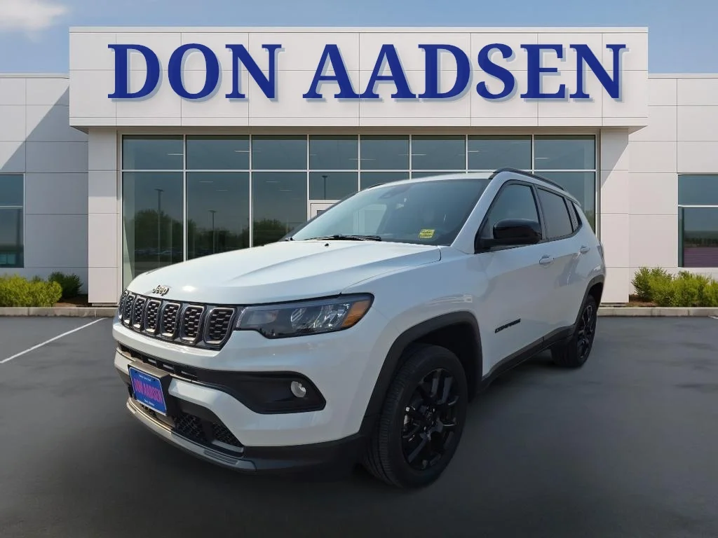 2026 Jeep Compass Latitude Altitude