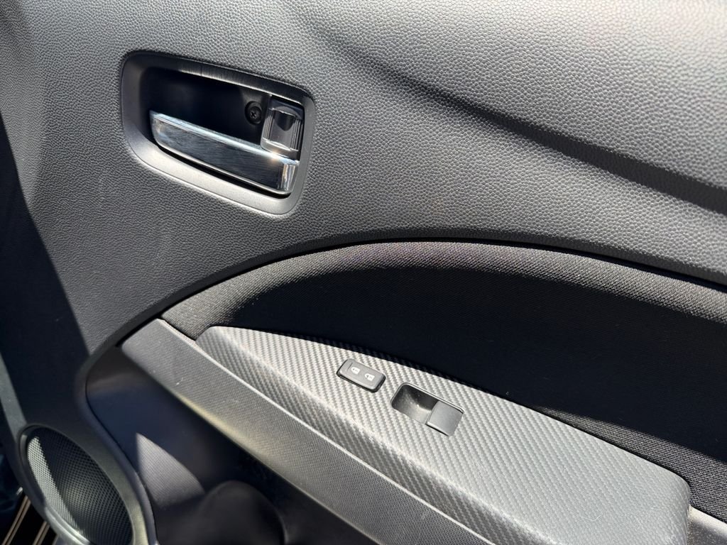Used 2024 Black Mitsubishi SE image 15