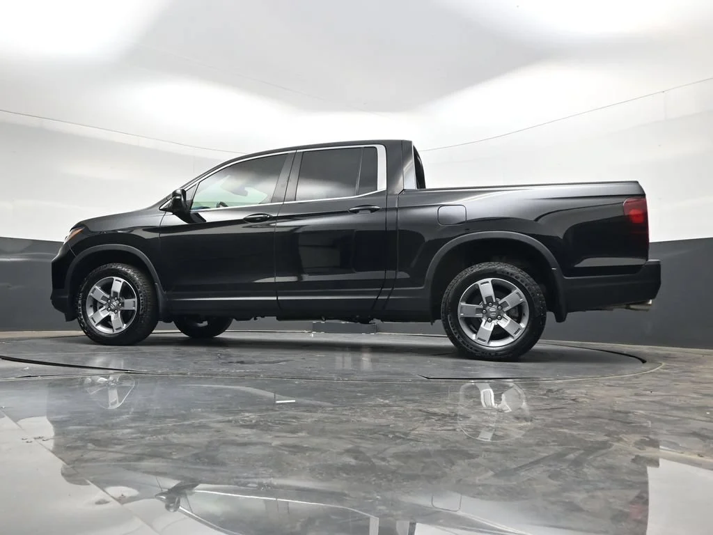 Certified Used 2024 Crystal Black Pearl Honda RTL image 83