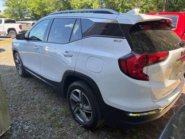 Used 2020 White GMC SLT image 13