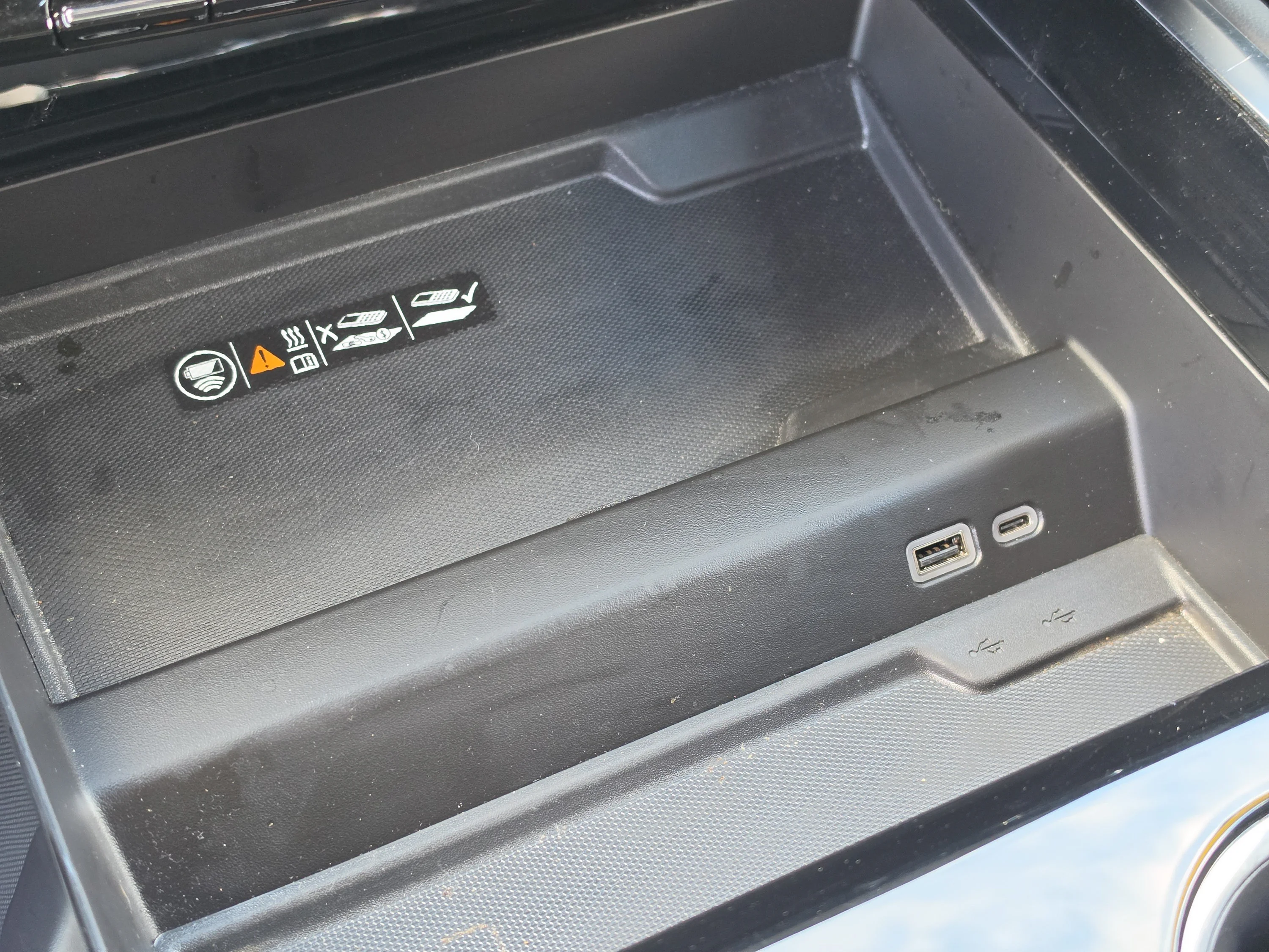 Used 2025 Black Chevrolet LT image 31