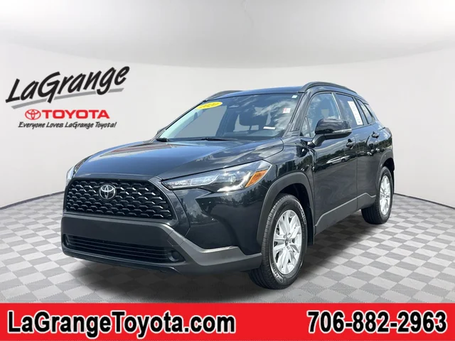 2024 Toyota Corolla Cross LE