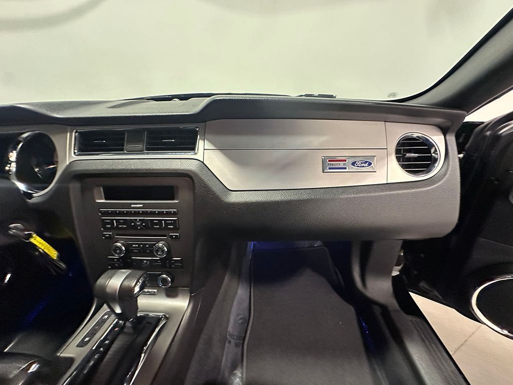 Used 2010  Ford GT image 53