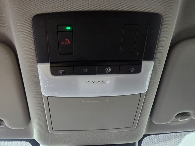 Used 2023 Gun Metallic Nissan SV image 27
