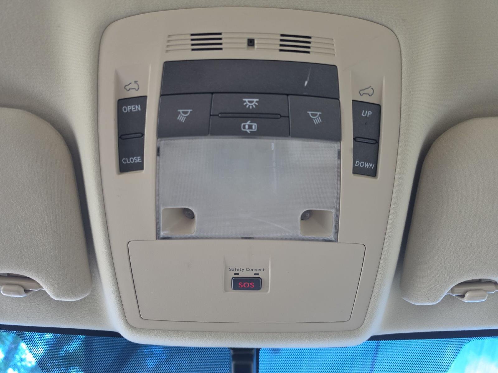 Used 2015 Satin Cashmere Metallic Lexus Base image 39
