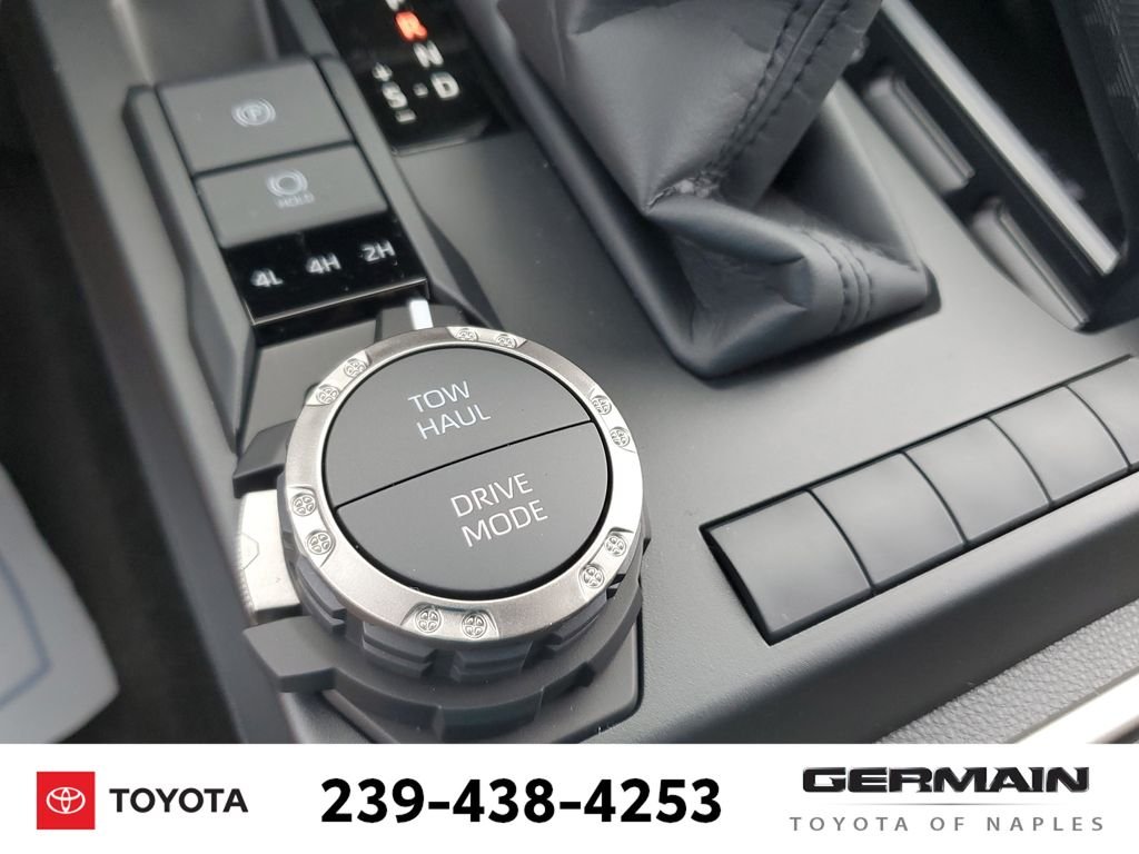 2026 Toyota 4Runner SR5 - Photo 31