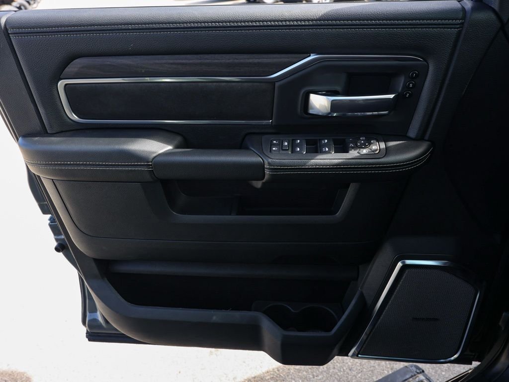 New 2026 Ceramic Gray Clear-Coat Exterior Paint RAM Laramie image 21