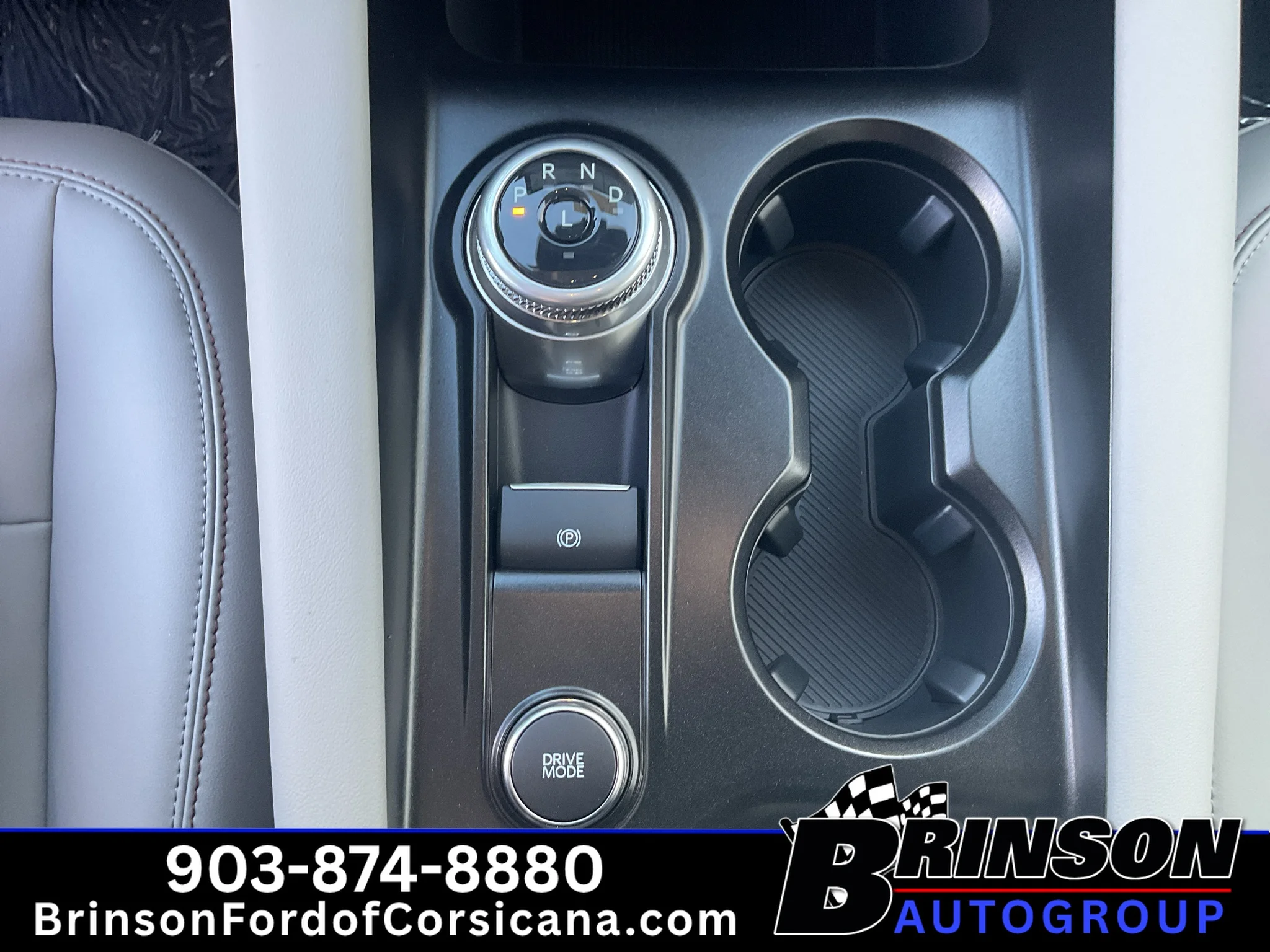 New 2026 Star White Metallic Tri-Coat Ford Active w/200A Pkg image 13