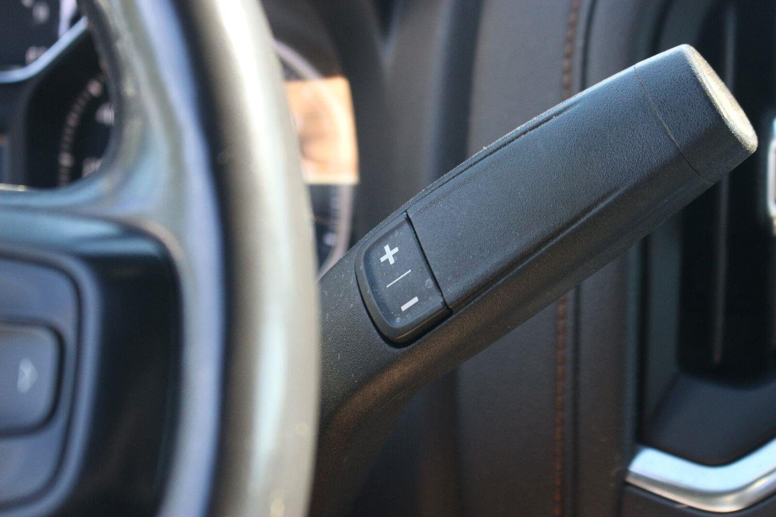 Used 2019 SUMMIT WHITE GMC AT4 image 32