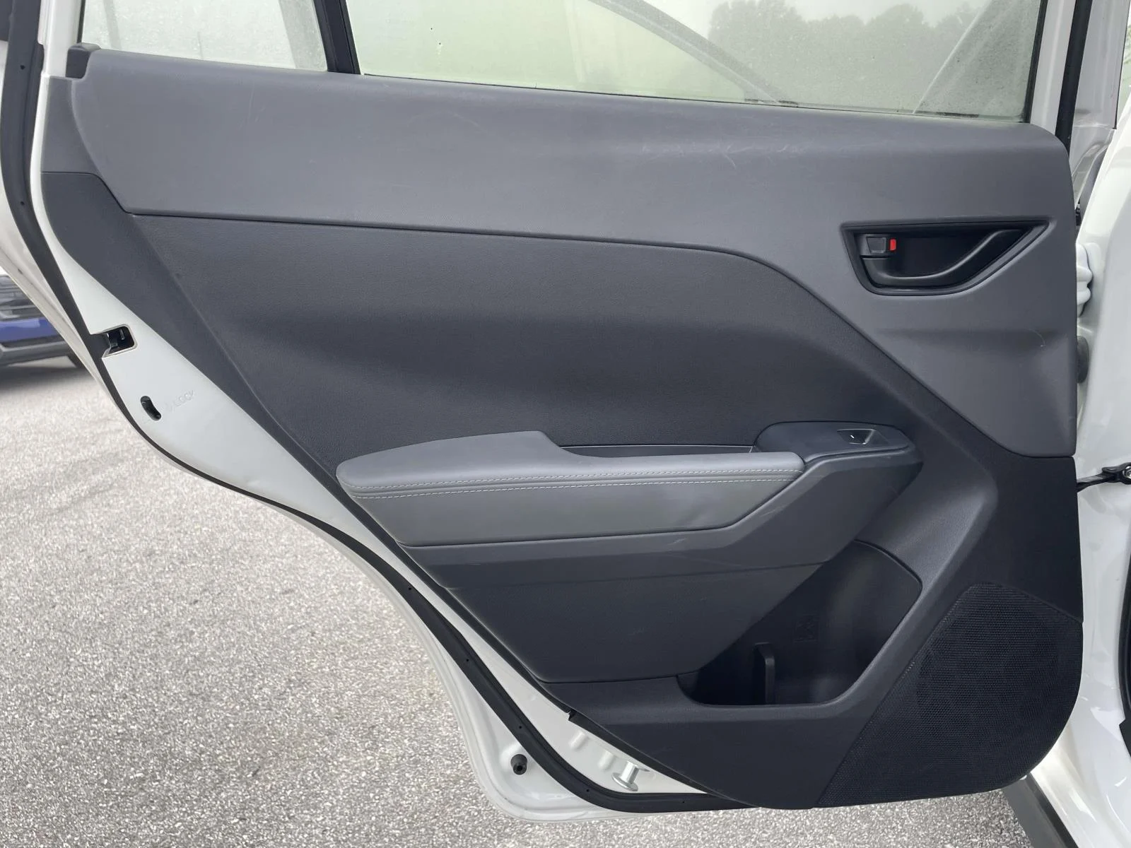 Used 2024 Crystal White Pearl Subaru Premium image 2