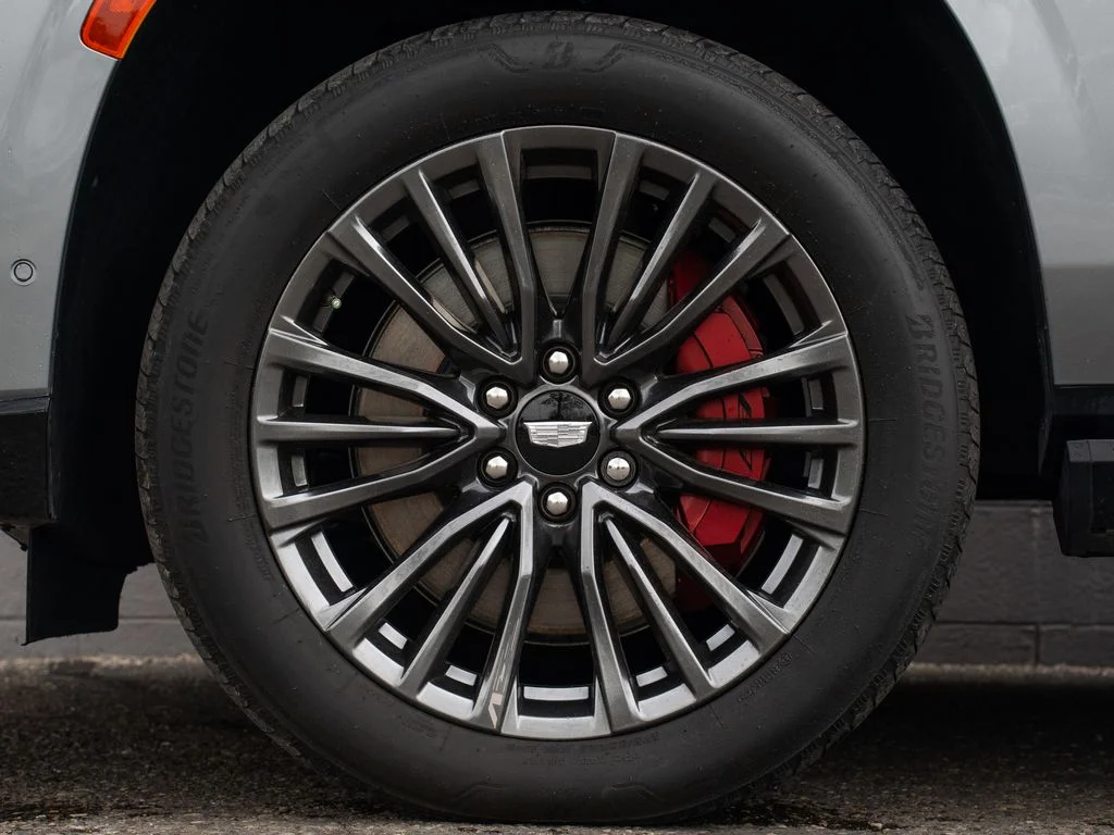 Used 2023 Silver Cadillac V-Series image 12
