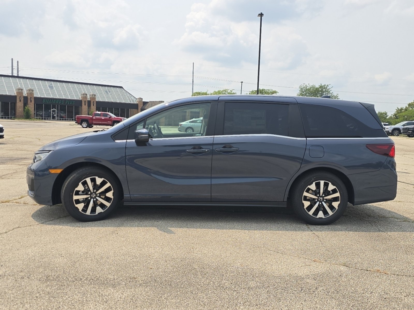 New 2026 Smoke Blue Pearl Honda EX-L image 10