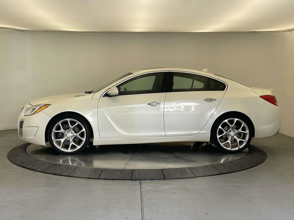 Used 2013 Buick Regal GS with VIN 2G4GV5GV1D9245038 for sale in Sewickley, PA