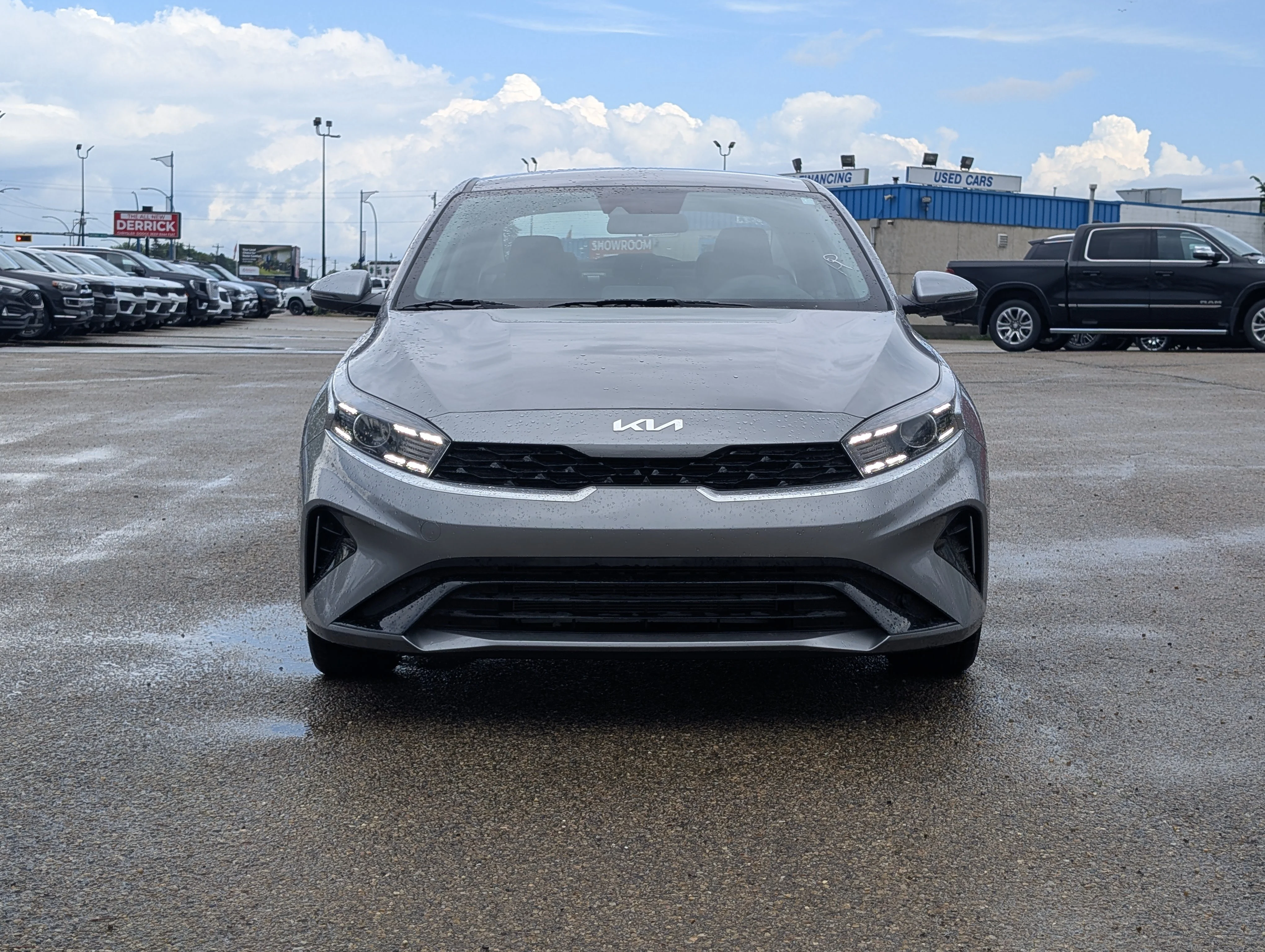 Used 2023 Aurora Black Kia GT-Line image 10