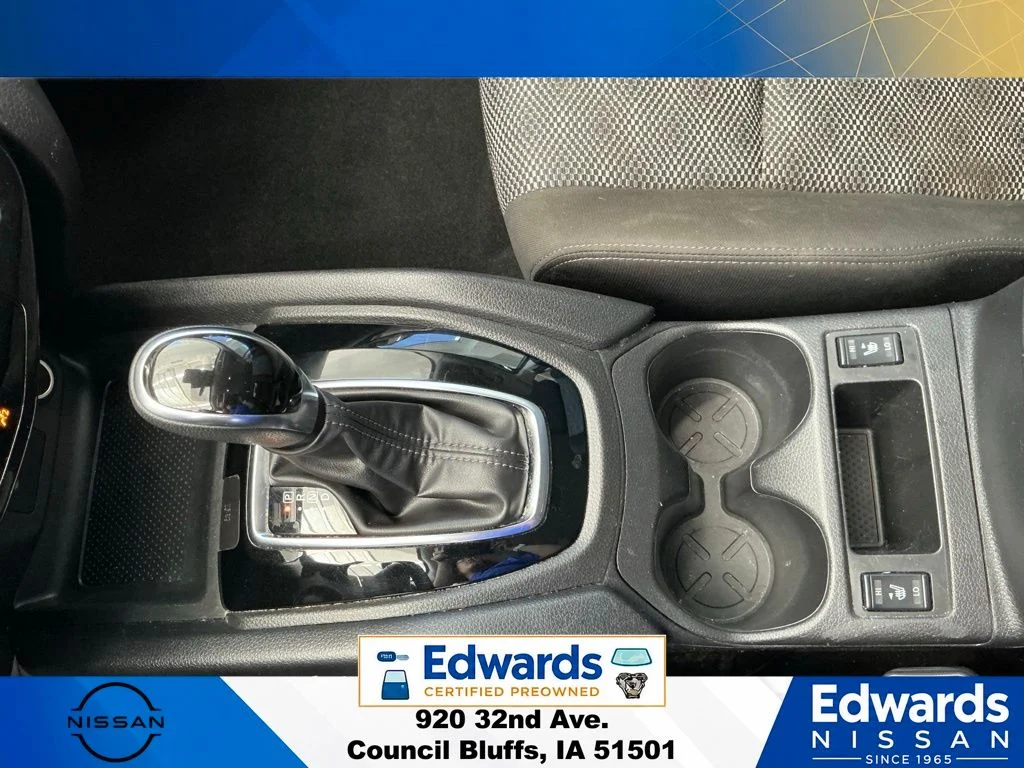 Certified Used 2022 Gray Nissan SV image 27