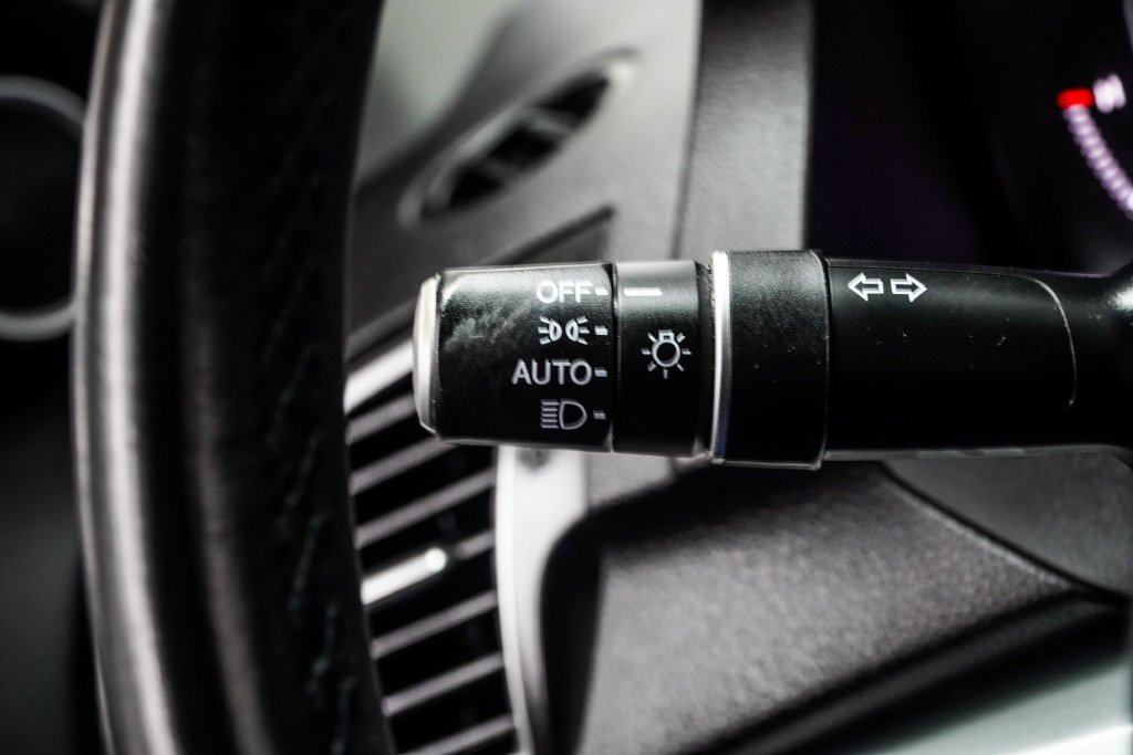 Used 2018 Gray Acura Technology Package image 34
