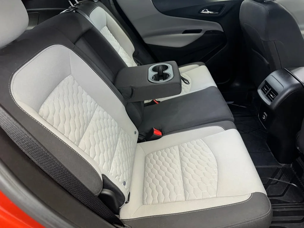 2020 Chevrolet Equinox LS - Photo 27