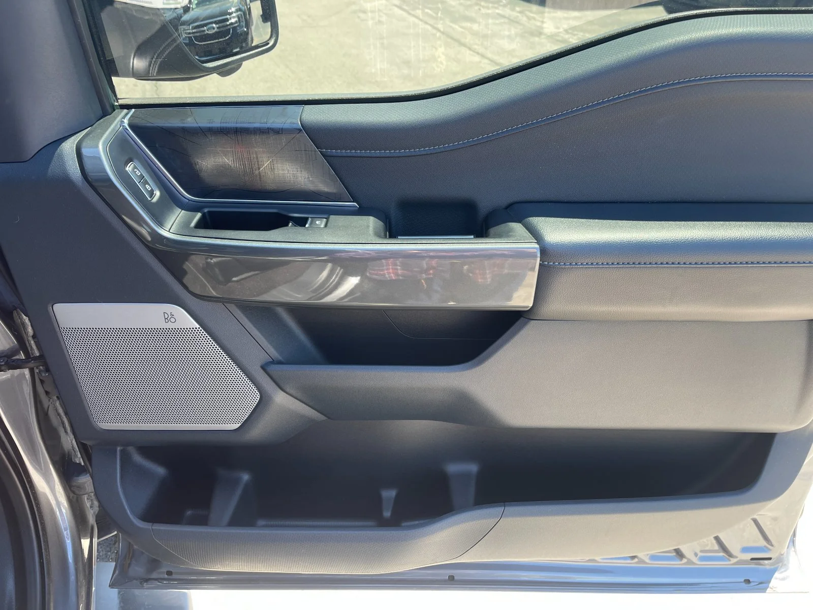 Used 2022 Gray Ford XLT image 19