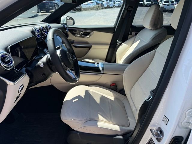 New 2026 Polar White Mercedes-Benz GLC 300 image 18