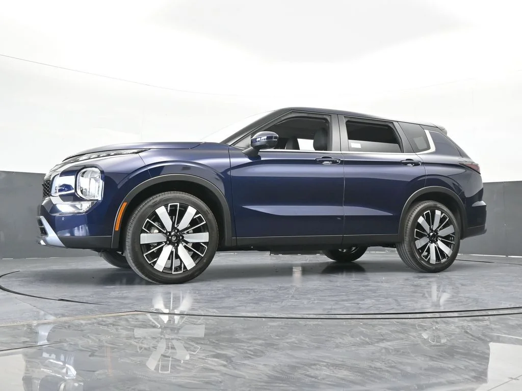 2026 Mitsubishi Outlander SE - Photo 68