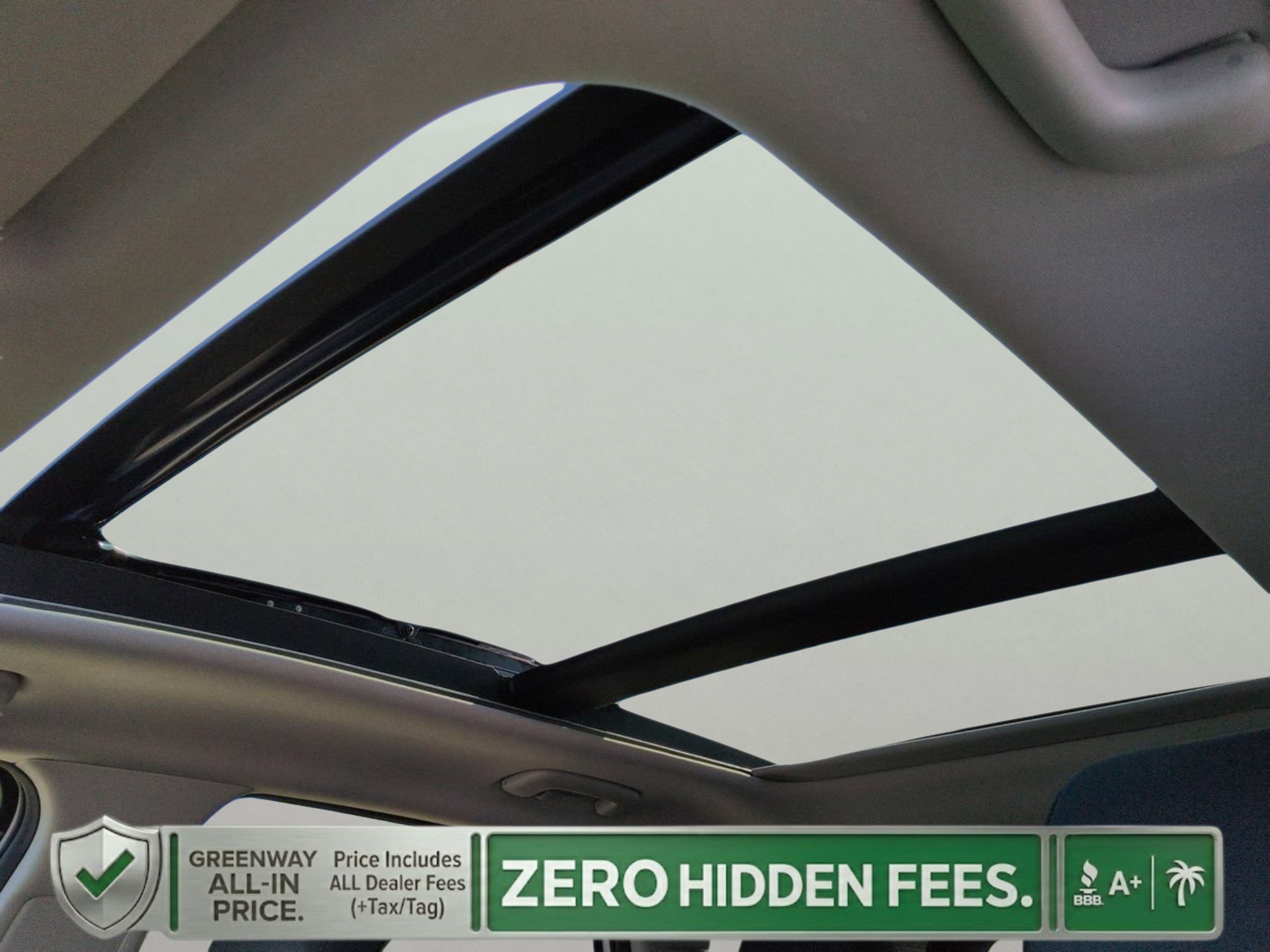 New 2026 Glacial White Pearl Kia SX image 23