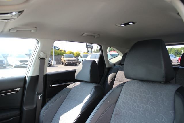 Used 2024 White Kia S image 23