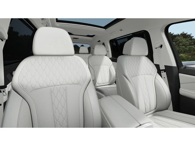 New 2027 Black Sapphire Metallic BMW xDrive40i image 11