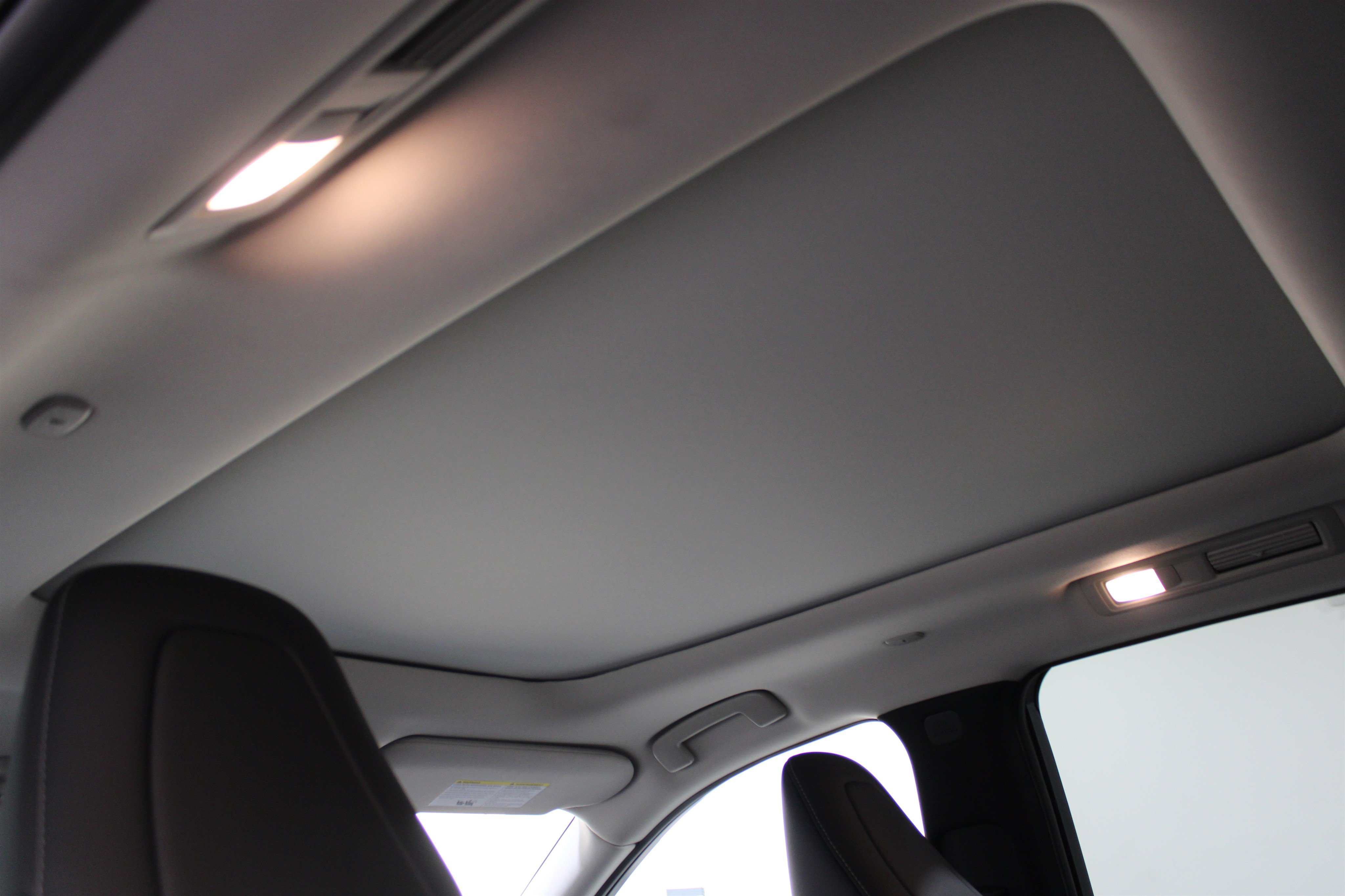 Used 2026 Radiant White INFINITI PURE image 21