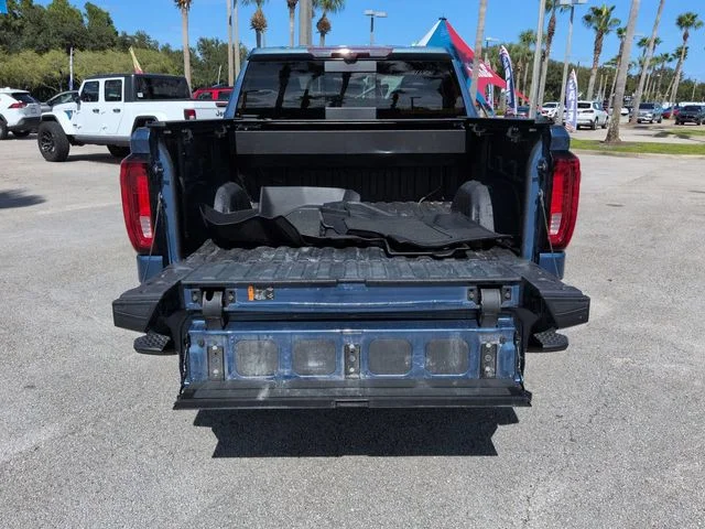 Used 2024  GMC Denali image 12