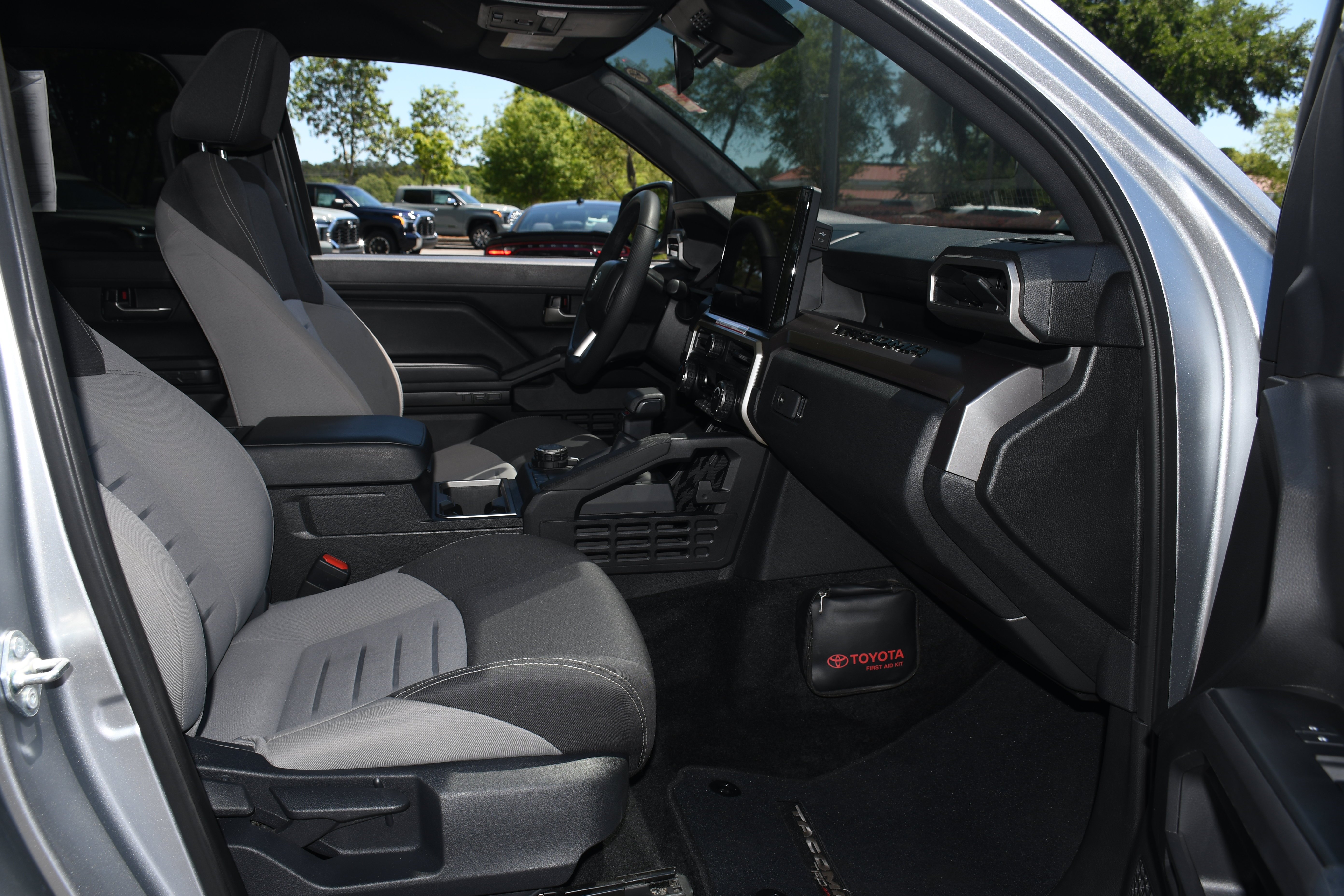 2025 Toyota Tacoma TRD Sport - Photo 19