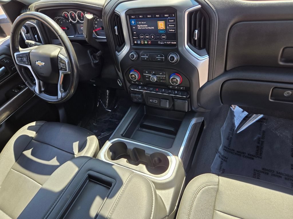 Used 2022 Summit White Chevrolet LTZ image 16