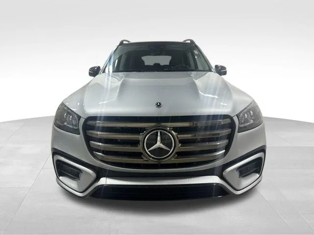 New 2026  Mercedes-Benz GLS 450 image 2