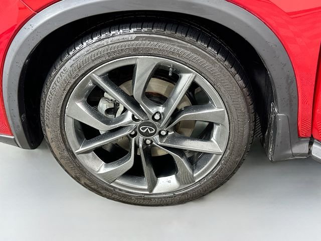 Used 2020 Red INFINITI Autograph image 30