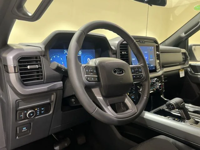 New 2026 Oxford White Ford XLT image 9