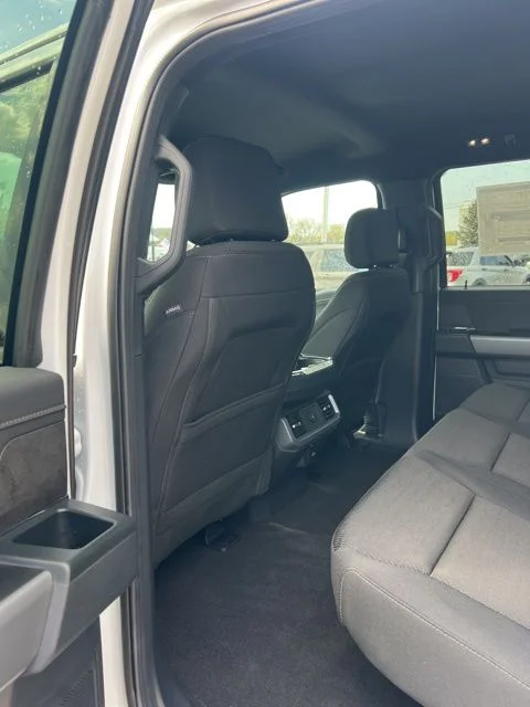 New 2026 Oxford White Ford XLT image 49