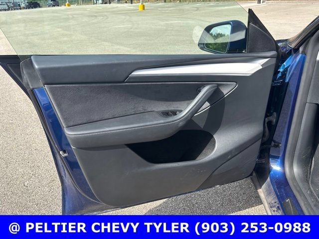 Used 2025  Tesla Long Range image 12