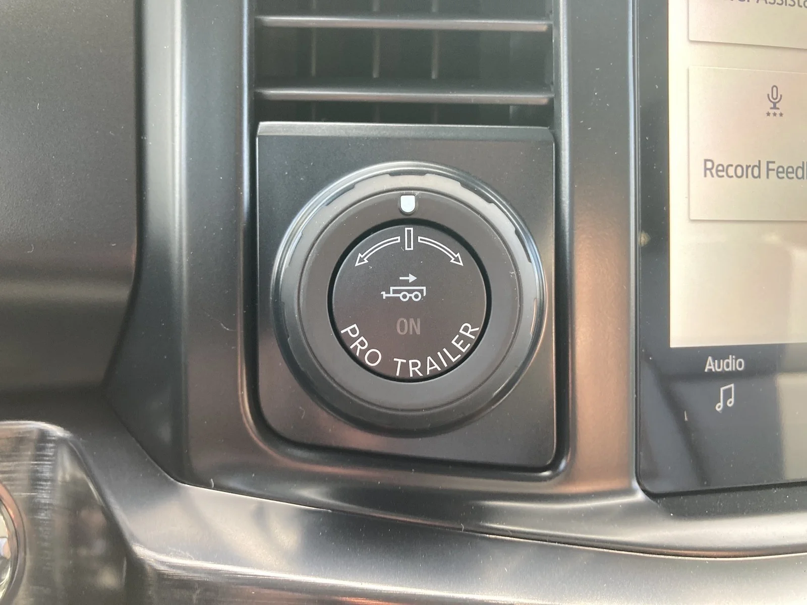 New 2026 Glacier Gray Metallic Tri-Coat Ford F-350® Lariat® image 24