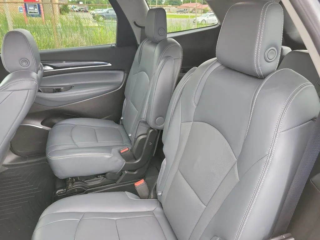 Used 2018 Gray Buick Essence image 23