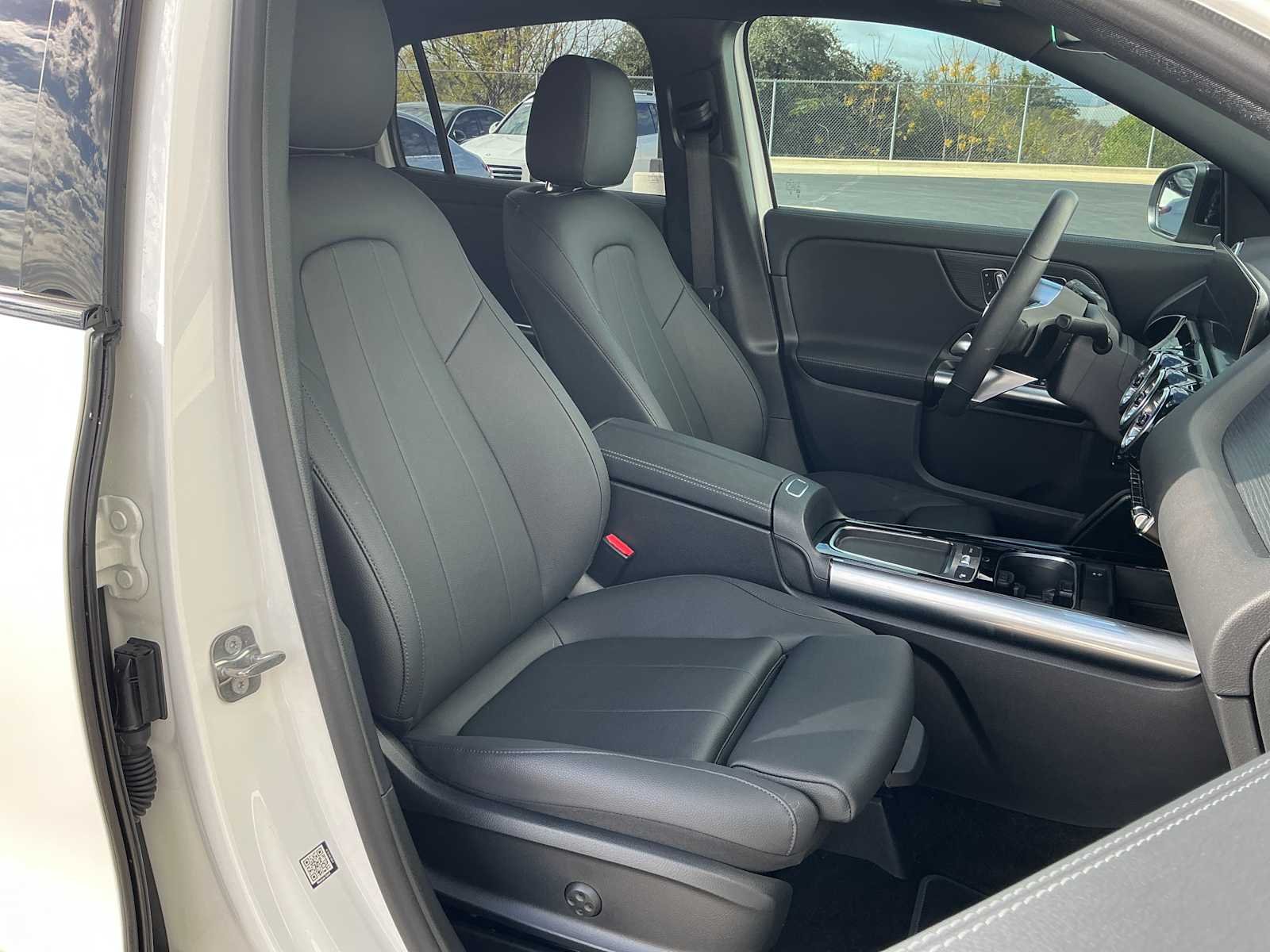 Certified Used 2026 Polar White Mercedes-Benz GLA 250 image 21