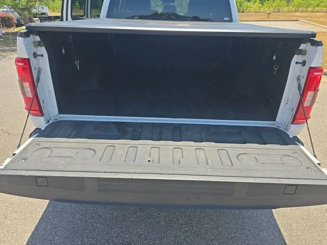Used 2022 White Ford XLT image 13