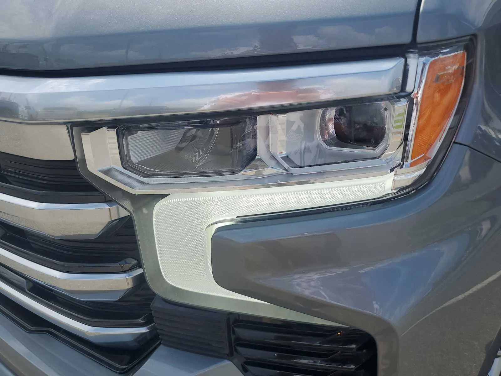 Used 2023 Sterling Gray Metallic Chevrolet High Country image 13