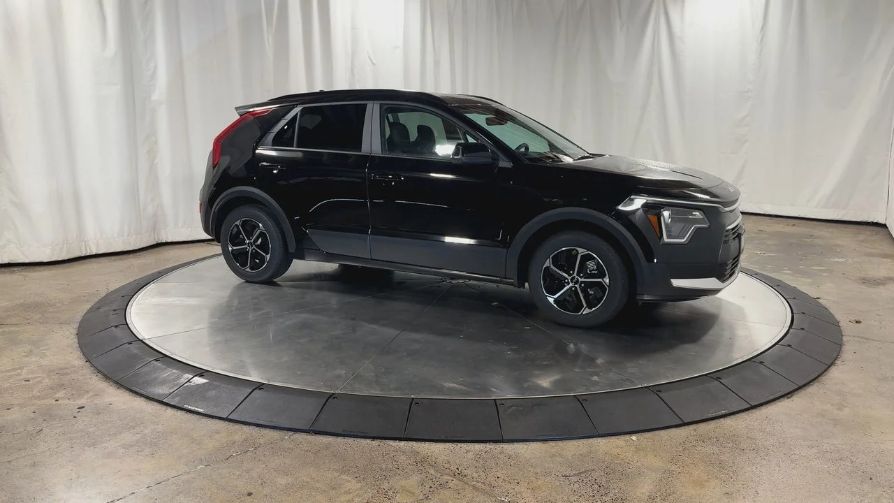 New 2026 Aurora Black Pearl Kia EX image 2