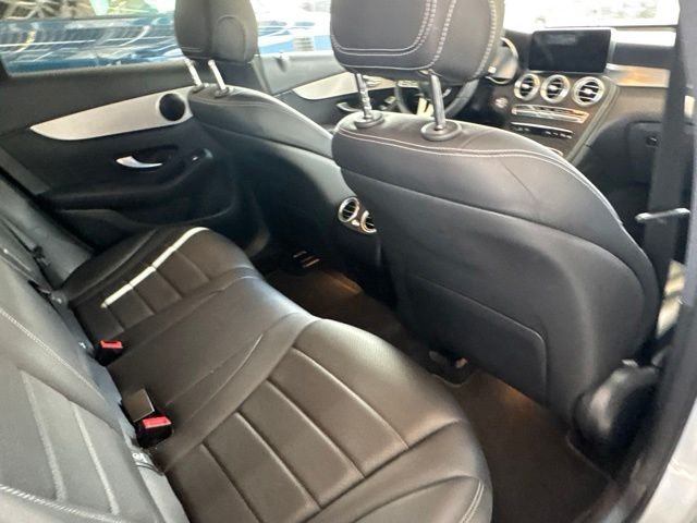 Used 2022 Silver Mercedes-Benz GLC 300 image 55